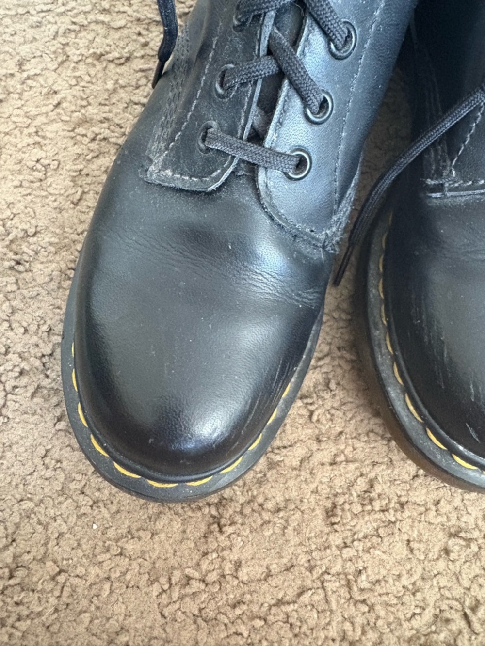 Dr. Martens Tall Combat Boots with Pinup Girl Design, women’s 8, some damage - Picture 5 of 6